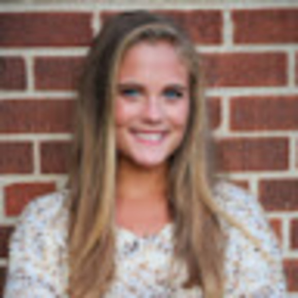 Meet your Posher, Gretchen - Picture 1 of 1